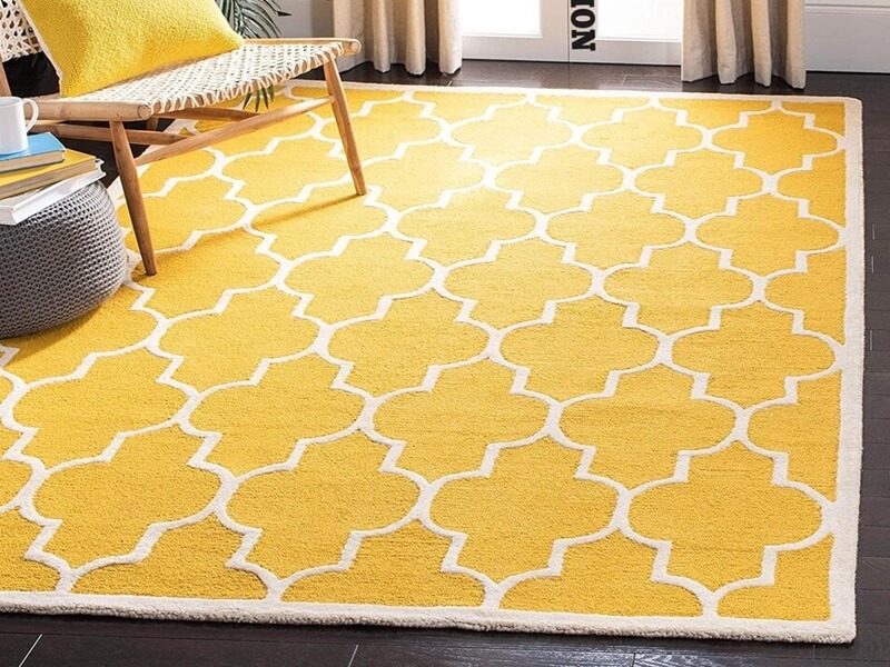 Carpets in livingroom