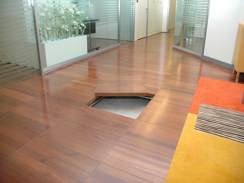 Raised Flooring in office